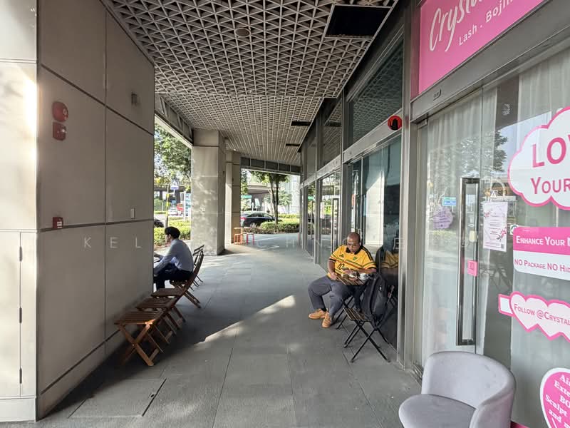 Eon Shenton, 70 Shenton Way, 162 sqft, Mall Shop For Sale, by Kelvin Chng 庄锦辉, 500229116 - CommercialGuru.com.sg