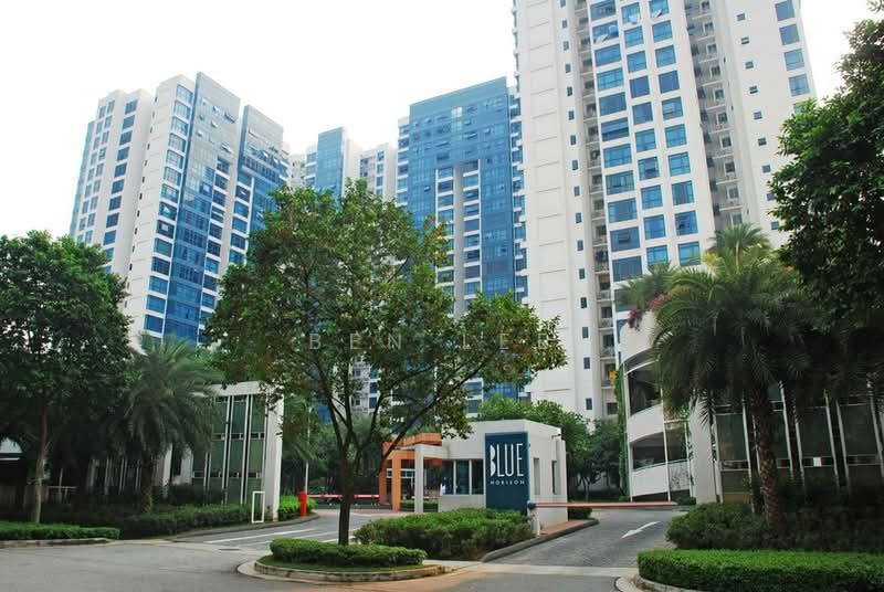 Blue Horizon, 31 West Coast Crescent, 3 Bedrooms, 1,163 sqft, Condominium For Sale, by Ben Lee, 500229118 - Exterior - PropertyGuru.com.sg