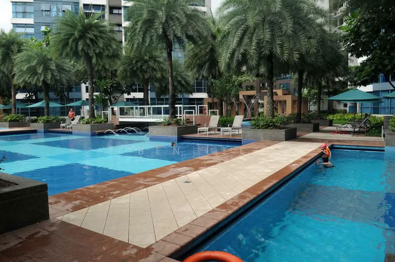 Blue Horizon, 31 West Coast Crescent, 3 Bedrooms, 1,163 sqft, Condominium For Sale, by Ben Lee, 500229118 - Pool - PropertyGuru.com.sg