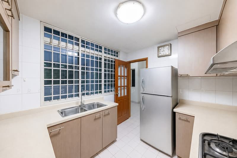 Bishan Park Condo, 14 Sin Ming Walk, 3 Bedrooms, 1,346 sqft, Condominium For Sale, by Aileen Chew, 500229119 - Kitchen - PropertyGuru.com.sg