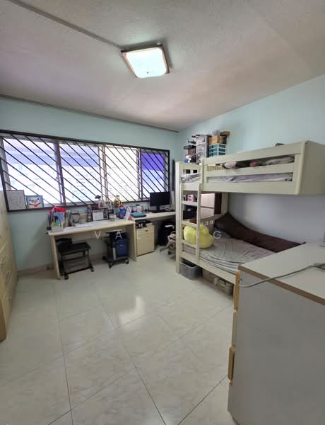343 Bukit Batok Street 34, 343 Bukit Batok Street 34, 3 Bedrooms, 1,108 sqft, HDB Flat For Sale, by Val Ong, 500229123 - Bedroom - PropertyGuru.com.sg