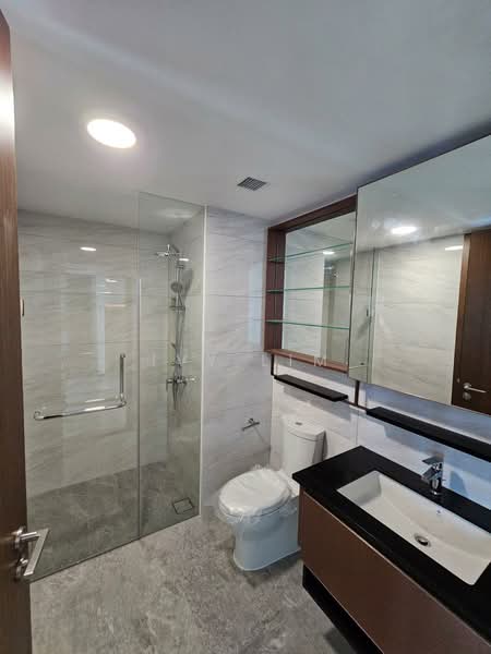 Normanton Park, 47 Normanton Park, Buona Vista / West Coast / Clementi New Town, 2 Bedrooms, 667 sqft, Condominium For Sale, by Ivy Lim, 500229131 - Bathroom - PropertyGuru.com.sg