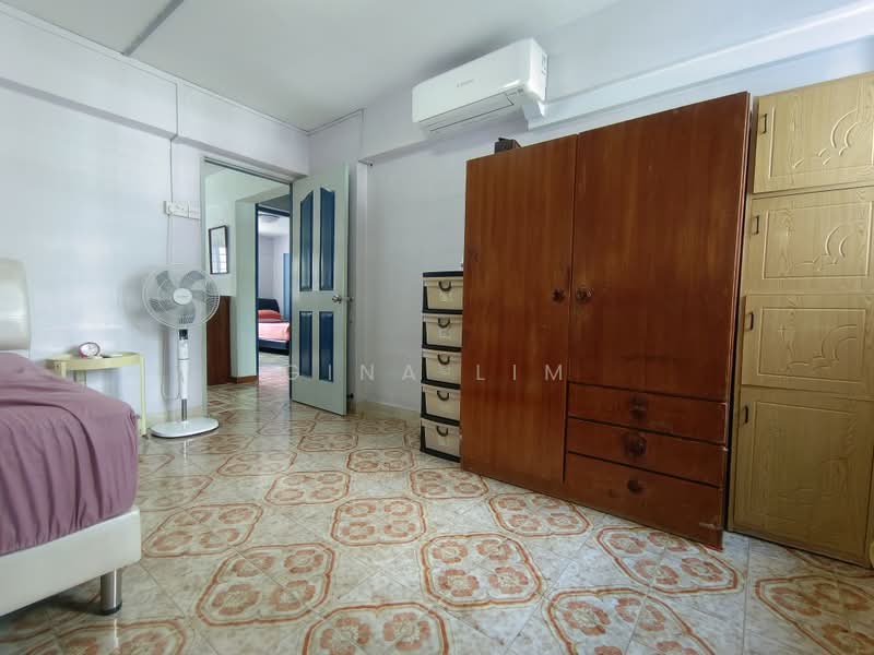 472 Ang Mo Kio Avenue 10, 472 Ang Mo Kio Avenue 10, Room Rental, 170 sqft, HDB Flat For Rent, by Gina Lim, 500229135 - Bedroom - PropertyGuru.com.sg