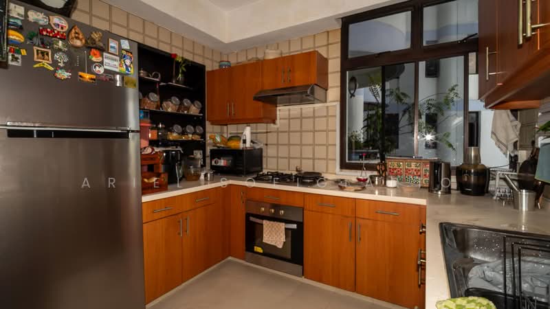Mandarin Gardens, 1 Siglap Road, 3 Bedrooms, 1,572 sqft, Condominium For Rent, by Ariel Soeigiarto, 500229137 - Kitchen - PropertyGuru.com.sg