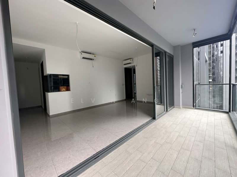 Parc Clematis, 8F Jalan Lempeng, 3 Bedrooms, 1,044 sqft, Condominium For Sale, by Elvin Ang, 500229145 - Living Room - PropertyGuru.com.sg