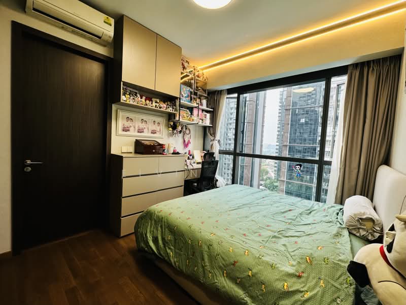 Parc Clematis, 8F Jalan Lempeng, 3 Bedrooms, 1,044 sqft, Condominium For Sale, by Elvin Ang, 500229145 - Bedroom - PropertyGuru.com.sg