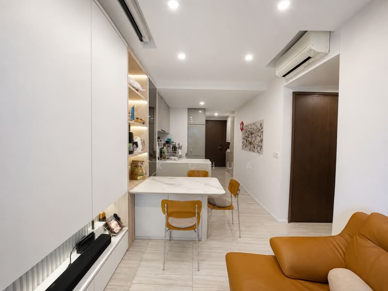 Parc Esta, 822 Sims Avenue, 2 Bedrooms, 635 sqft, Condominium For Sale, by Ink Chua, 500229155 - Living Room - PropertyGuru.com.sg