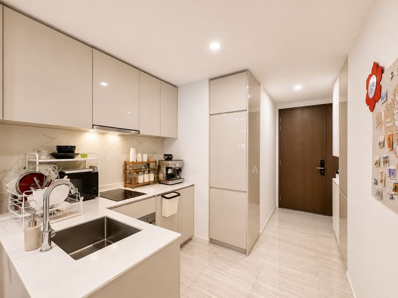 Parc Esta, 822 Sims Avenue, 2 Bedrooms, 635 sqft, Condominium For Sale, by Ink Chua, 500229155 - Kitchen - PropertyGuru.com.sg