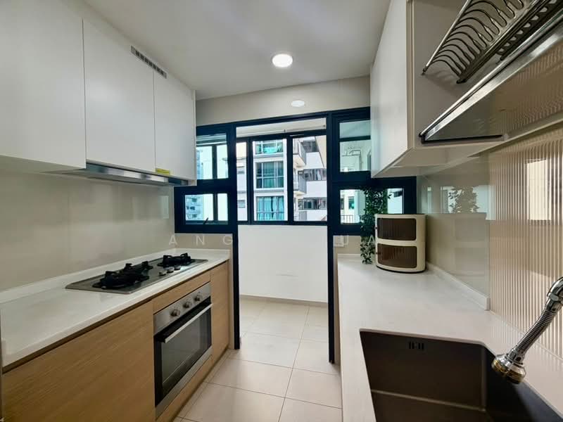 Treasure at Tampines, 41 Tampines Lane, 4 Bedrooms, 1,238 sqft, Condominium For Sale, by Angie Lua, 500229162 - PropertyGuru.com.sg