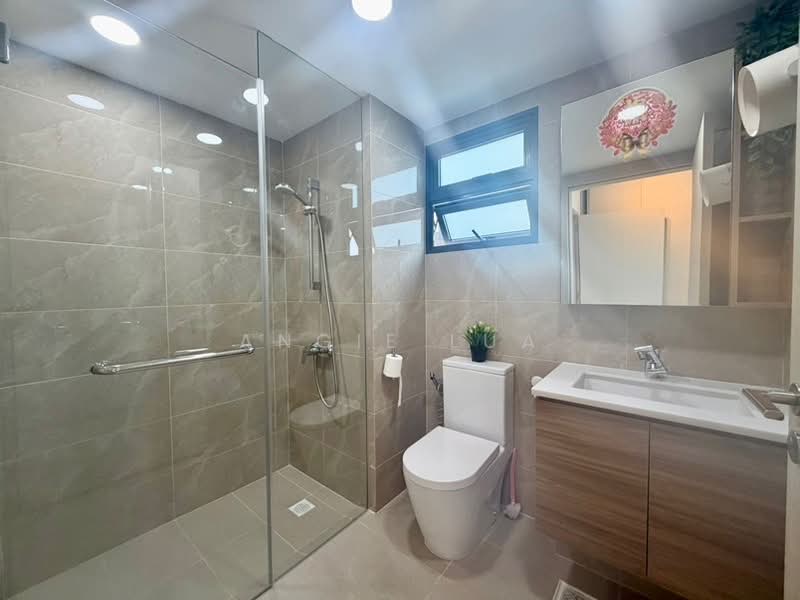 Treasure at Tampines, 41 Tampines Lane, 4 Bedrooms, 1,238 sqft, Condominium For Sale, by Angie Lua, 500229162 - PropertyGuru.com.sg