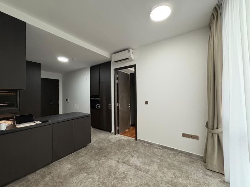 Hyll on Holland, 93 Holland Road, 2 Bedrooms, 700 sqft, Condominium For Sale, by Nigel Soo, 500229170 - Kitchen - PropertyGuru.com.sg