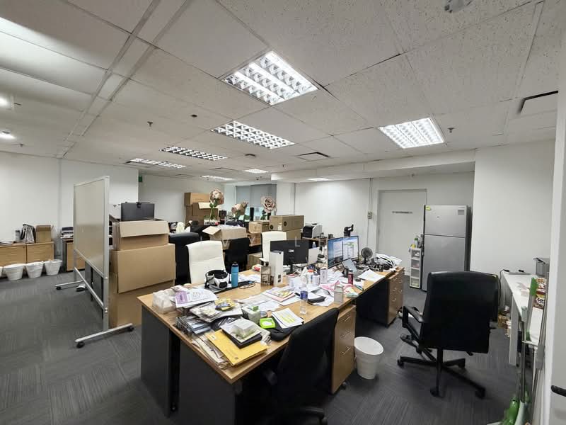 RB Capital, 22 Malacca Street, 1,200 sqft, Office For Rent, by Ivy Lee, 500229175 - Interior - CommercialGuru.com.sg