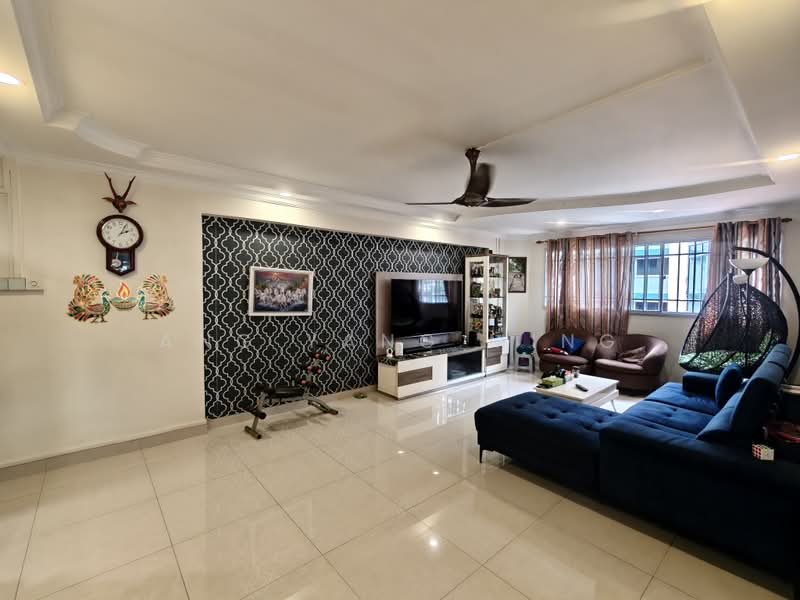 238 Jurong East Street 21, 238 Jurong East Street 21, 3 Bedrooms, 1,291 sqft, HDB Flat For Sale, by Ang Yang Ming, 500229179 - Living Room - PropertyGuru.com.sg