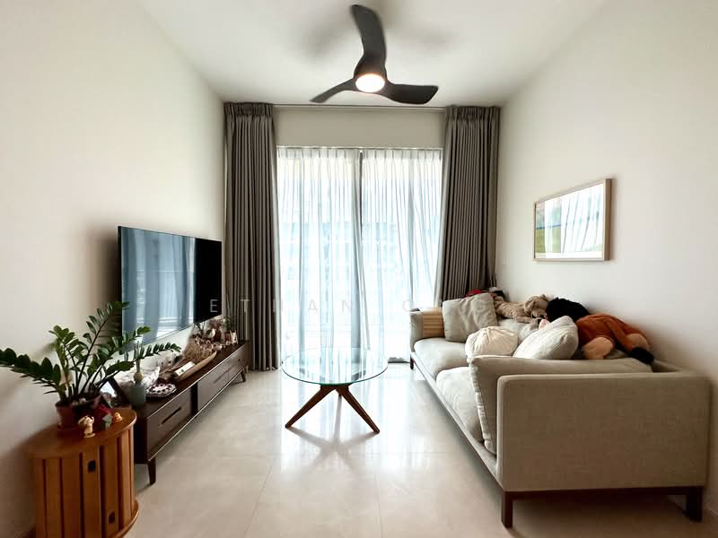 The Glades, 6 Bedok Rise, 2 Bedrooms, 721 sqft, Condominium For Rent, by Ethan Ong, 500229213 - Living Room - PropertyGuru.com.sg