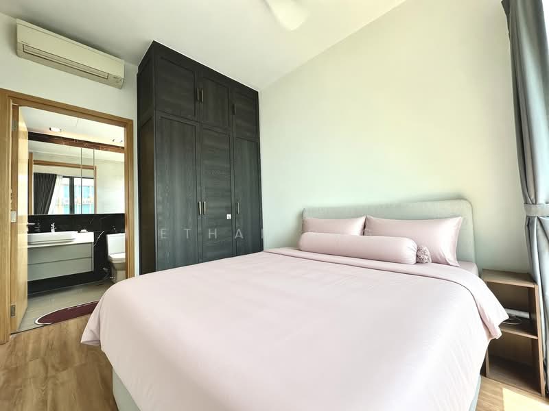 The Glades, 6 Bedok Rise, 2 Bedrooms, 721 sqft, Condominium For Rent, by Ethan Ong, 500229213 - Bedroom - PropertyGuru.com.sg