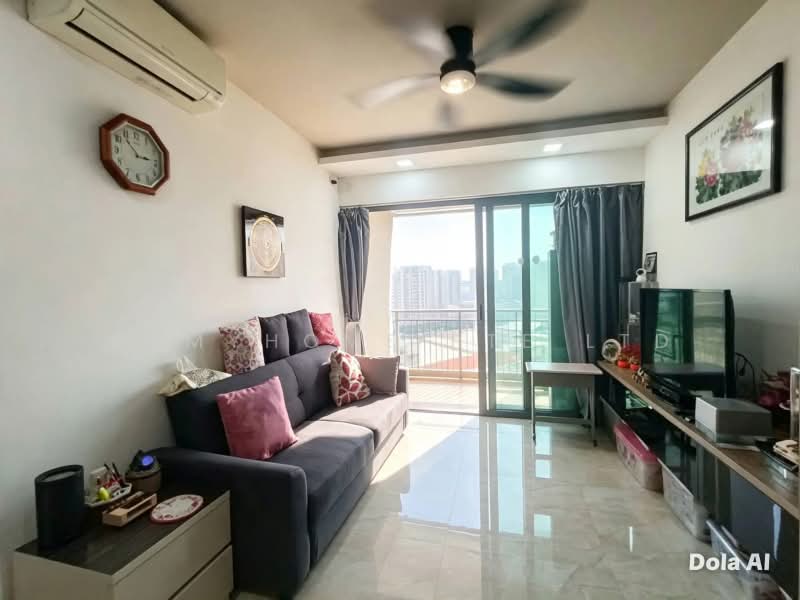 Kingsford Waterbay, 70 Upper Serangoon View, 3 Bedrooms, 893 sqft, Condominium For Sale, by EVON NG, 500229227 - Living Room - PropertyGuru.com.sg