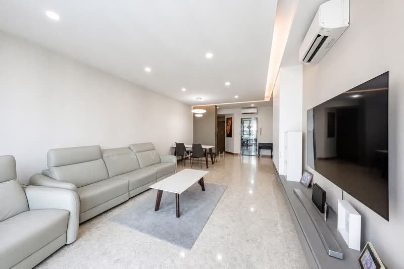 Pinevale, 6 Tampines Street 73, 3 Bedrooms, 1,292 sqft, Condominium For Sale, by Gavin Heng, 500229232 - Living Room - PropertyGuru.com.sg