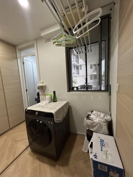 The Topiary, 21 Fernvale Lane, 3 Bedrooms, 1,044 sqft, Executive Condominium For Sale, by Erika Quek, 500229235 - Interior - PropertyGuru.com.sg