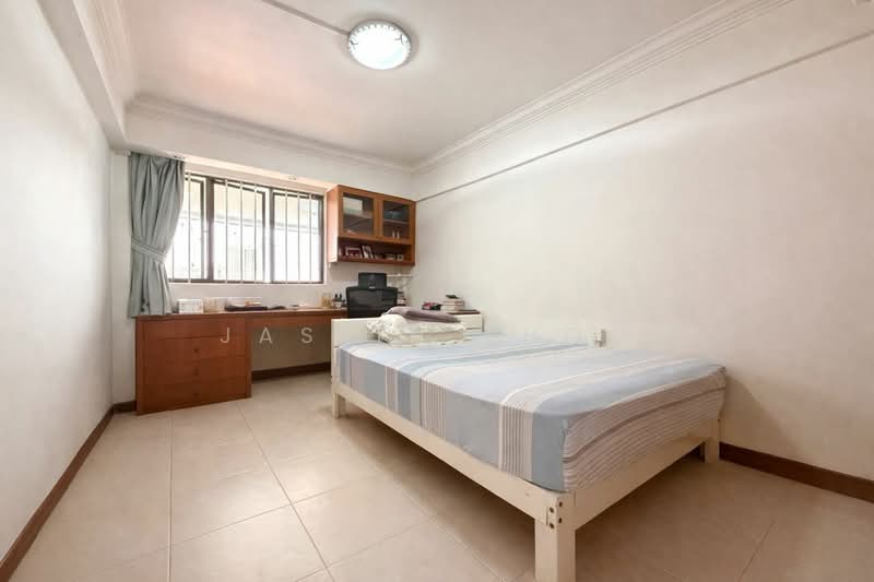 324 Ang Mo Kio Avenue 3, 324 Ang Mo Kio Avenue 3, 3 Bedrooms, 1,055 sqft, HDB Flat For Sale, by Jaslin Khoo, 500229246 - Bedroom - PropertyGuru.com.sg