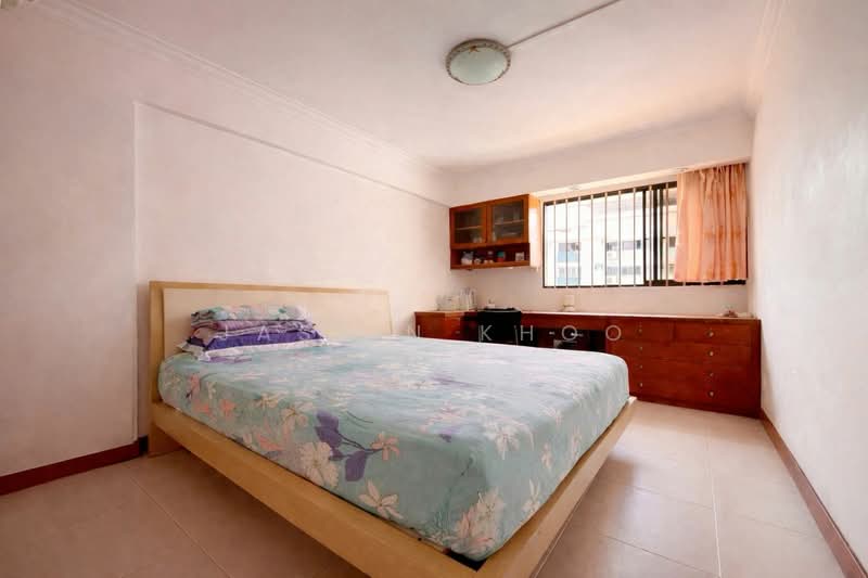 324 Ang Mo Kio Avenue 3, 324 Ang Mo Kio Avenue 3, 3 Bedrooms, 1,055 sqft, HDB Flat For Sale, by Jaslin Khoo, 500229246 - Bedroom - PropertyGuru.com.sg
