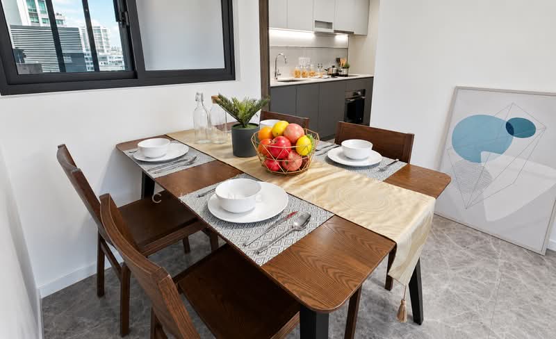 The M, 30 Middle Road, Beach Road / Bugis / Rochor, 2 Bedrooms, 667 sqft, Condominium For Sale, by Ching Chia, 500229248 - Dining Room - PropertyGuru.com.sg