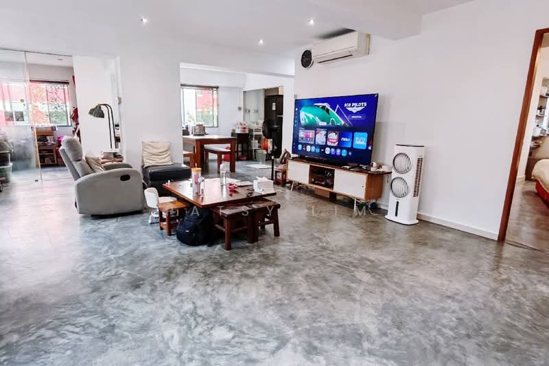 449 Sin Ming Avenue, 449 Sin Ming Avenue, 3 Bedrooms, 1,324 sqft, HDB Flat For Sale, by Patsy Lim, 500229250 - Living Room - PropertyGuru.com.sg