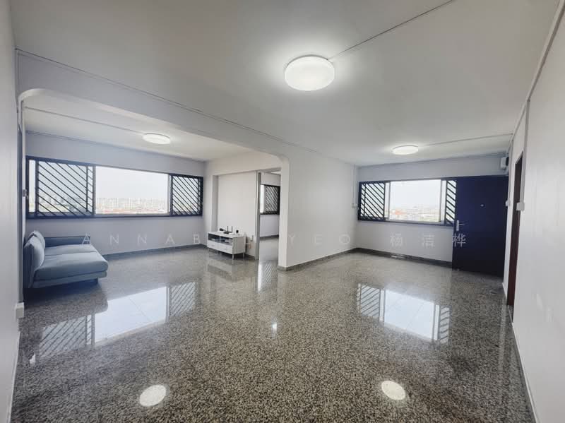 135 Serangoon North Avenue 2, 135 Serangoon North Avenue 2, 4 Bedrooms, 1,410 sqft, HDB Flat For Sale, by Annabel Yeo 杨洁桦, 500229253 - Living Room - PropertyGuru.com.sg