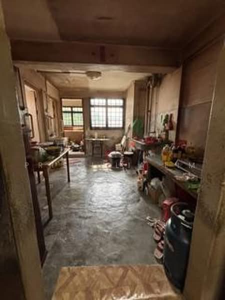 12 Upper Boon Keng Road, 12 Upper Boon Keng Road, 2 Bedrooms, 807 sqft, HDB Flat For Sale, by Priscillia Lim, 500229255 - Kitchen - PropertyGuru.com.sg