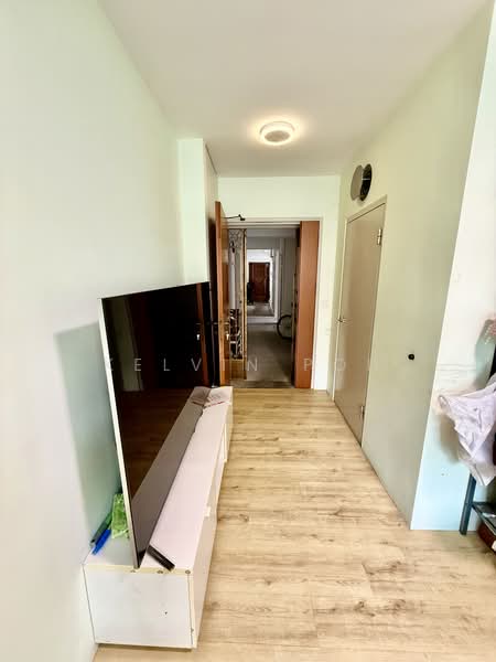 591A Ang Mo Kio Street 51, 591A Ang Mo Kio Street 51, 2 Bedrooms, 732 sqft, HDB Flat For Sale, by Kelvin Poh, 500229273 - Corridor - PropertyGuru.com.sg