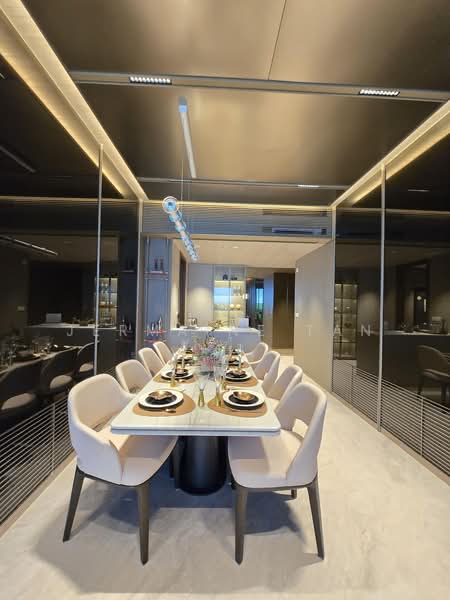 Lentor Gardens Residences, 68 Lentor Gardens, 2 Bedrooms, 646 sqft, Apartment For Sale, by Jermaine Tan, 500229275 - Dining Room - PropertyGuru.com.sg