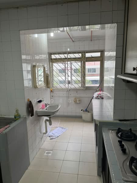 421 Serangoon Central, 421 Serangoon Central, 3 Bedrooms, 1,109 sqft, HDB Flat For Sale, by George Li, 500229288 - Kitchen - PropertyGuru.com.sg