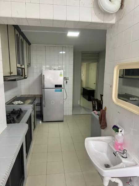 421 Serangoon Central, 421 Serangoon Central, 3 Bedrooms, 1,109 sqft, HDB Flat For Sale, by George Li, 500229288 - Kitchen - PropertyGuru.com.sg