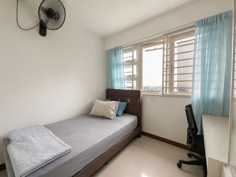 455A Teck Ghee Parkview, 455A Ang Mo Kio Street 44, 2 Bedrooms, 731 sqft, HDB Flat For Sale, by Tay Yixian, 500229290 - Bedroom - PropertyGuru.com.sg