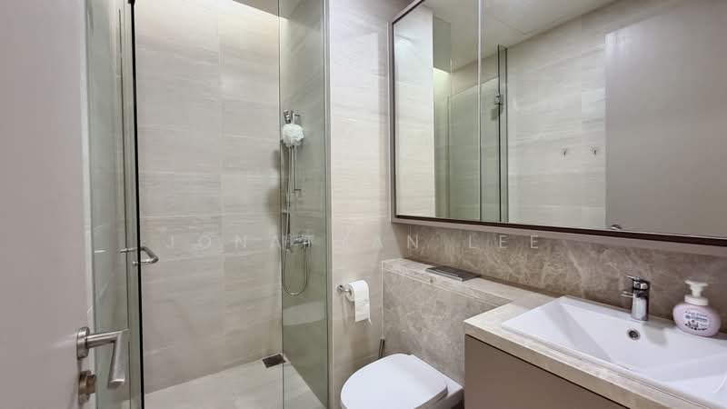 Highline Residences, 7 Kim Tian Road, 4 Bedrooms, 2,250 sqft, Condominium For Sale, by Jonathan Lee, 500229296 - Bathroom - PropertyGuru.com.sg