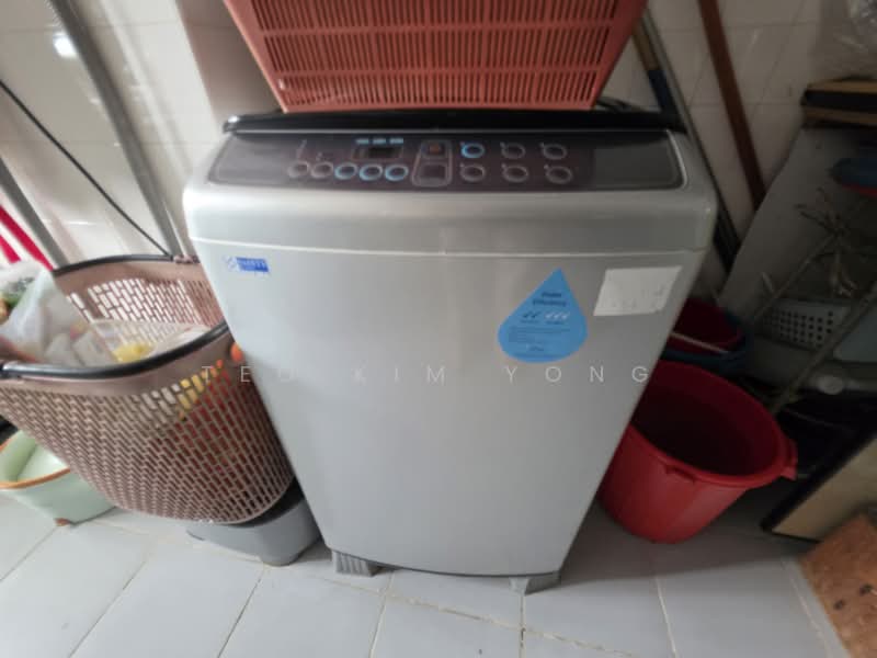 222 Ang Mo Kio Avenue 1, 222 Ang Mo Kio Avenue 1, Room Rental, 100 sqft, HDB Flat For Rent, by Teo Kim Yong, 500229299 - PropertyGuru.com.sg