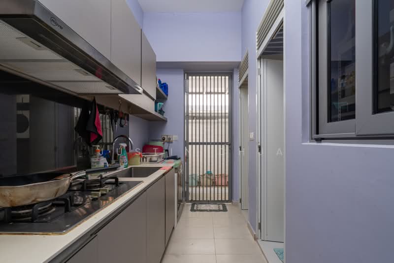 The Springside, Springside View, 6 Bedrooms, 3,681 sqft, Terraced House For Sale, by Justin Chua, 500229303 - Kitchen - PropertyGuru.com.sg