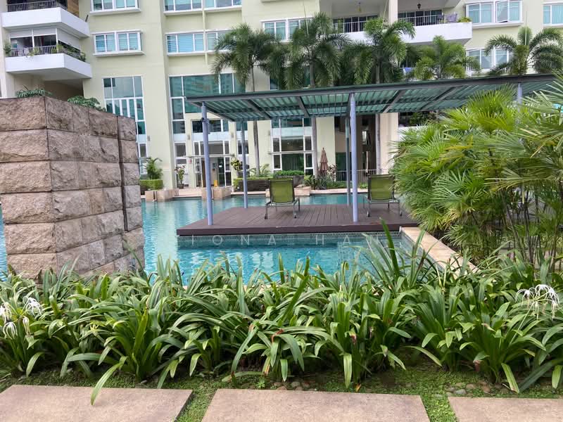 The Jade, 9 Bukit Batok Central Link, Room Rental, 100 sqft, Condominium For Rent, by Fiona Han, 500229305 - Exterior - PropertyGuru.com.sg