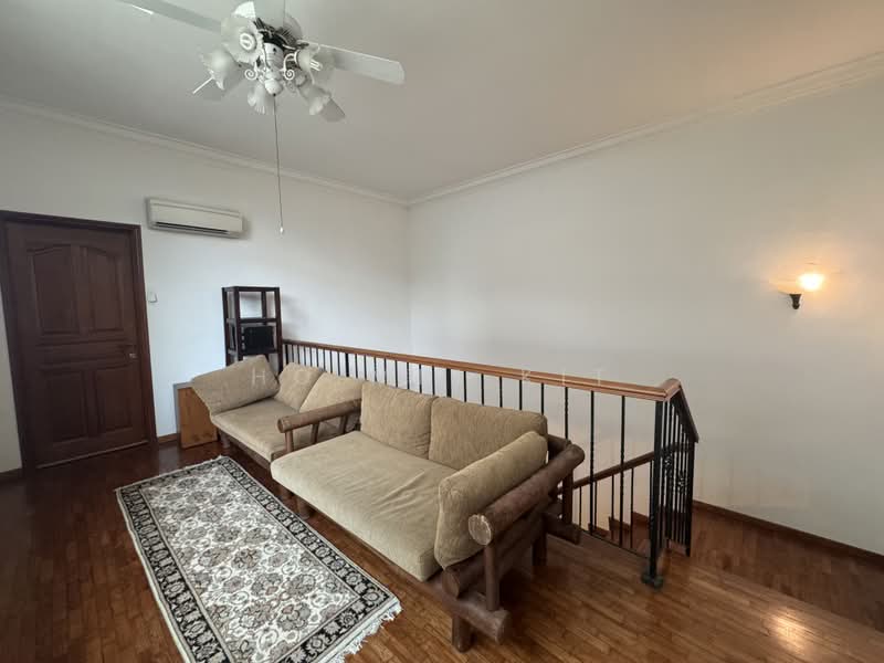 Pinewood 3-Storey Corner Terrace, , 5 Bedrooms, 4,000 sqft, Corner Terrace For Sale, by Ho Mei Kit, 500229313 - Interior - PropertyGuru.com.sg