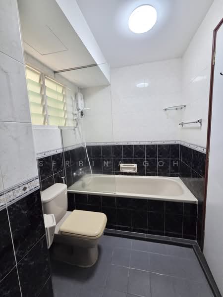 Melville Park, 16 Simei Street 1, 2 Bedrooms, 936 sqft, Apartment For Rent, by Serbina Goh, 500229319 - Bathroom - PropertyGuru.com.sg