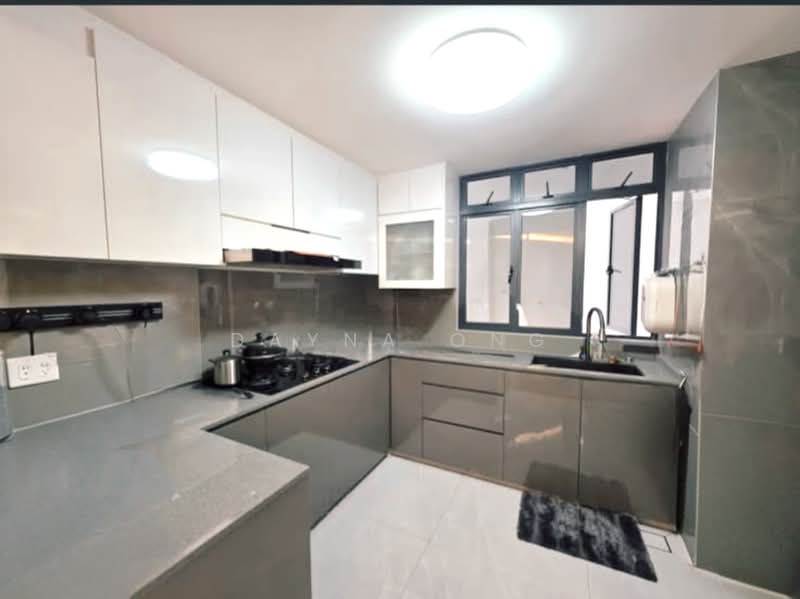 Regentville, 12 Hougang Street 92, 3 Bedrooms, 1,152 sqft, Condominium For Sale, by Dayna Ong, 500229329 - Kitchen - PropertyGuru.com.sg