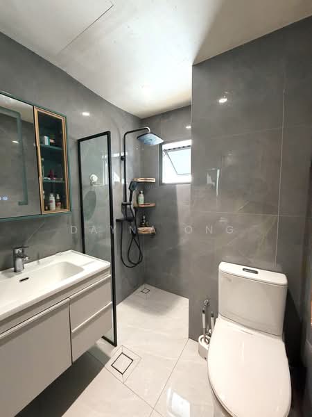 Regentville, 12 Hougang Street 92, 3 Bedrooms, 1,152 sqft, Condominium For Sale, by Dayna Ong, 500229329 - Bathroom - PropertyGuru.com.sg