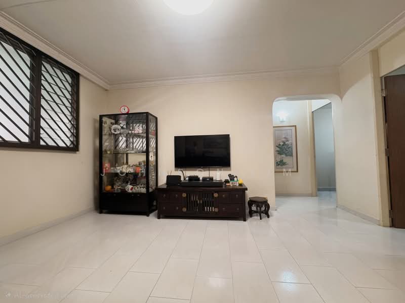 12 Toh Yi Drive, 12 Toh Yi Drive, 3 Bedrooms, 1,119 sqft, HDB Flat For Sale, by Johnson Lim, 500229332 - Living Room - PropertyGuru.com.sg