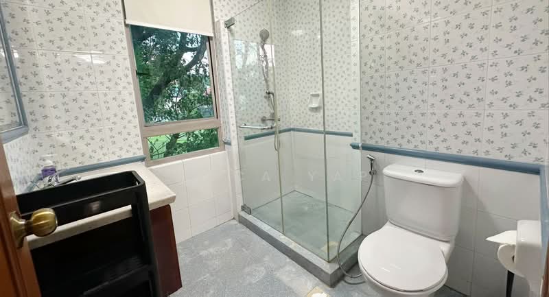 The Blossomvale, 900 Dunearn Road, Room Rental, 100 sqft, Condominium For Rent, by Erica Yap, 500229334 - Bathroom - PropertyGuru.com.sg