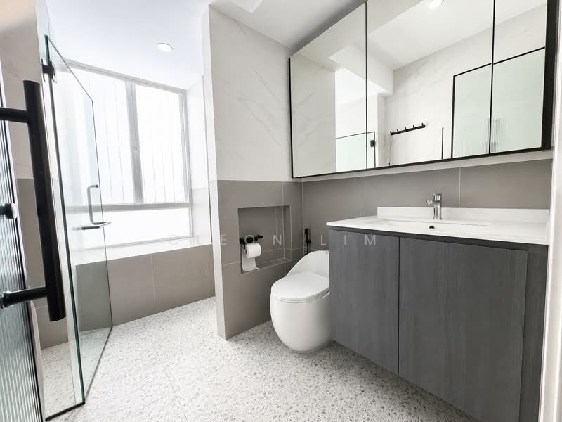 Mi Casa, 315 Choa Chu Kang Avenue 3, 3 Bedrooms, 1,259 sqft, Condominium For Sale, by Cleon Lim, 500229342 - Bathroom - PropertyGuru.com.sg