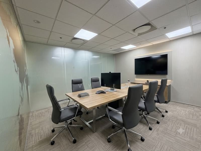Raffles City Tower, 250 North Bridge Road, 1,022 sqft, Office For Rent, by Ivy Lee, 500229357 - Interior - CommercialGuru.com.sg