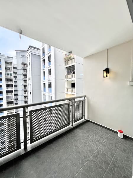 192C Rivervale Drive, 192C Rivervale Drive, 3 Bedrooms, 1,238 sqft, HDB Flat For Rent, by Nick Toh, 500229359 - Balcony - PropertyGuru.com.sg