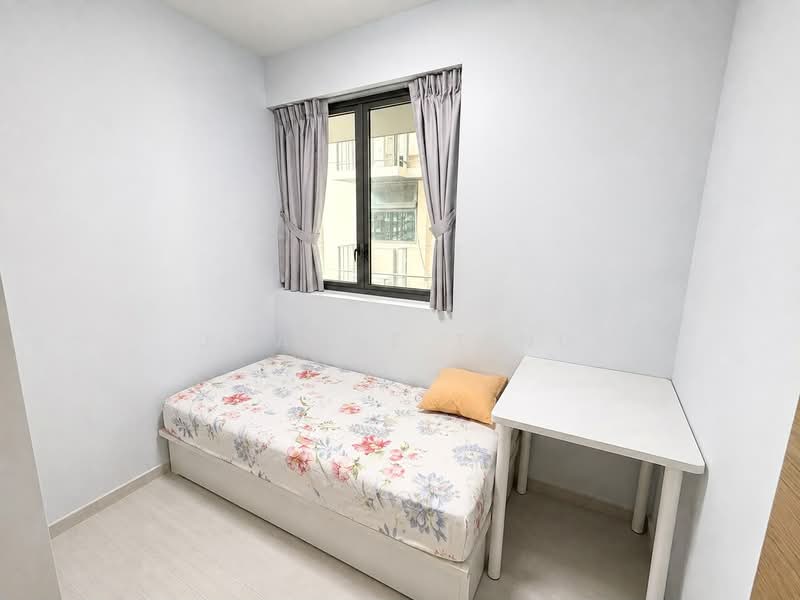The Terrace, 80 Edgedale Plains, 3 Bedrooms, 1,001 sqft, Executive Condominium For Sale, by Joanne Ting, 500229360 - Bedroom - PropertyGuru.com.sg