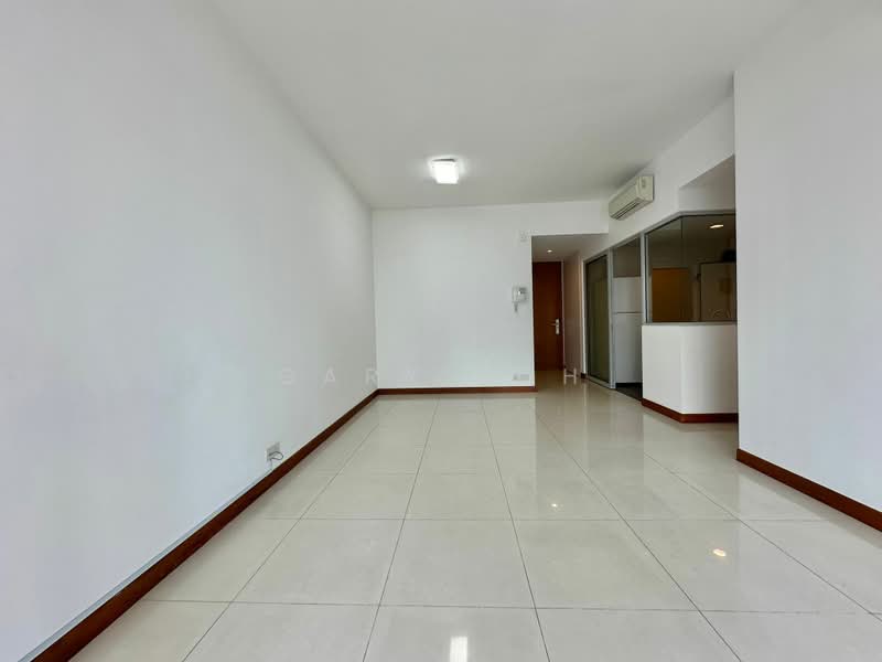 Twin Regency, 28 Kim Tian Road, 3 Bedrooms, 1,216 sqft, Condominium For Rent, by Gary Koh, 500229365 - Living Room - PropertyGuru.com.sg