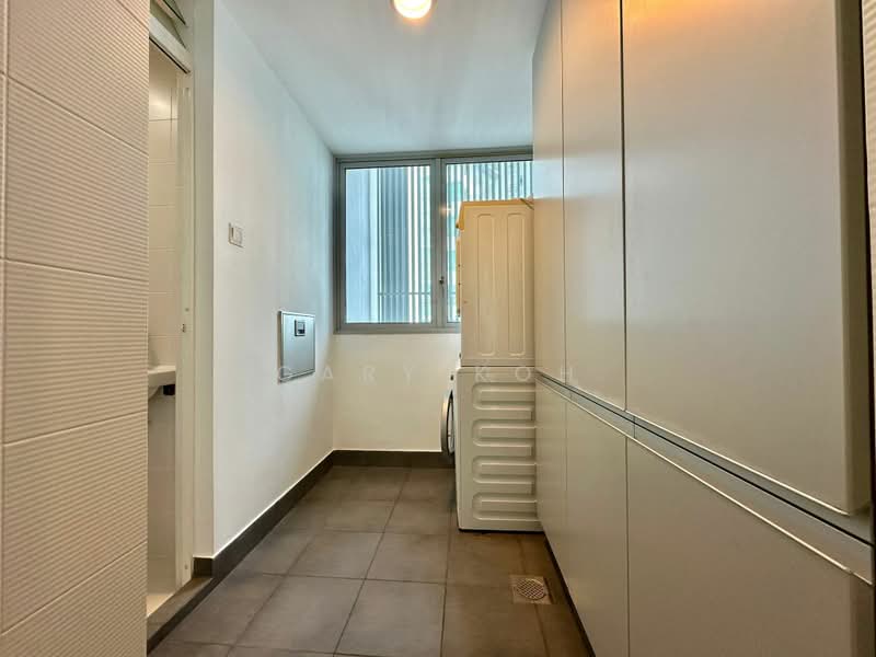 Twin Regency, 28 Kim Tian Road, 3 Bedrooms, 1,216 sqft, Condominium For Rent, by Gary Koh, 500229365 - Interior - PropertyGuru.com.sg