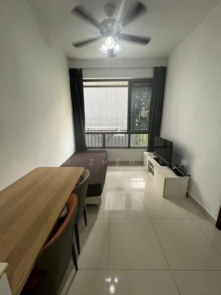 Vibes @ East Coast, 308 Telok Kurau Road, 2 Bedrooms, 420 sqft, Apartment For Sale, by Allan Zheng 鄭黎, 500229392 - Living Room - PropertyGuru.com.sg
